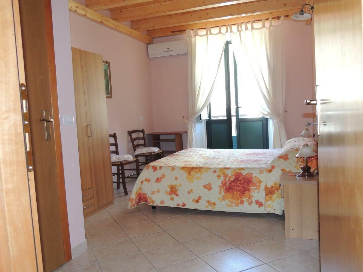 La Marina Bed & Breakfast Cagliari Eksteriør bilde